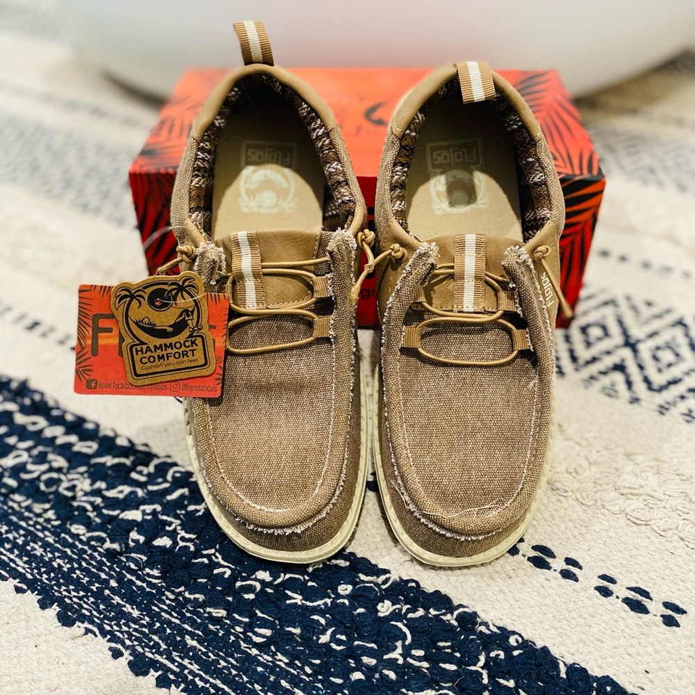 Flojos Sonido Canvas Slip on Loafer
